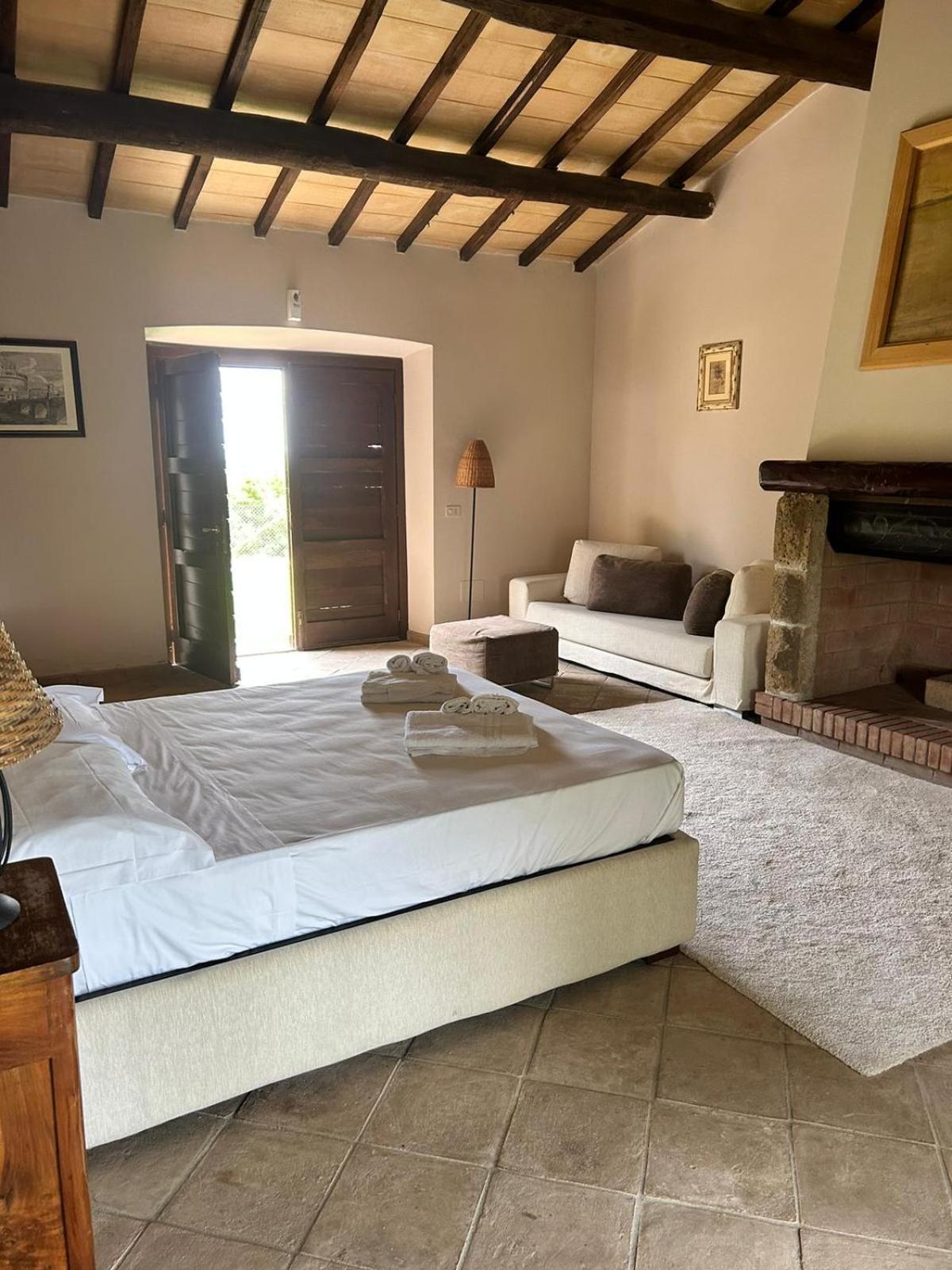 Agriturismo Cerrosughero 카니노 외부 사진